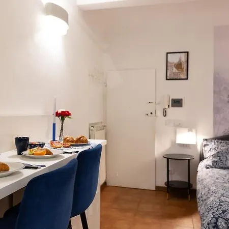 Apartment Patri House A Due Passi Dal Duomo